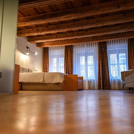 Schloss Apartments Brasov Luaran gambar