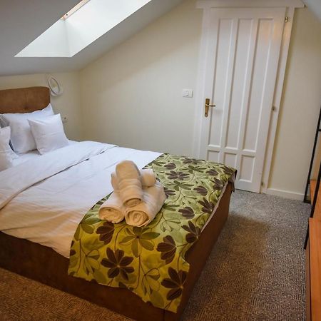 Schloss Apartments Brasov Luaran gambar
